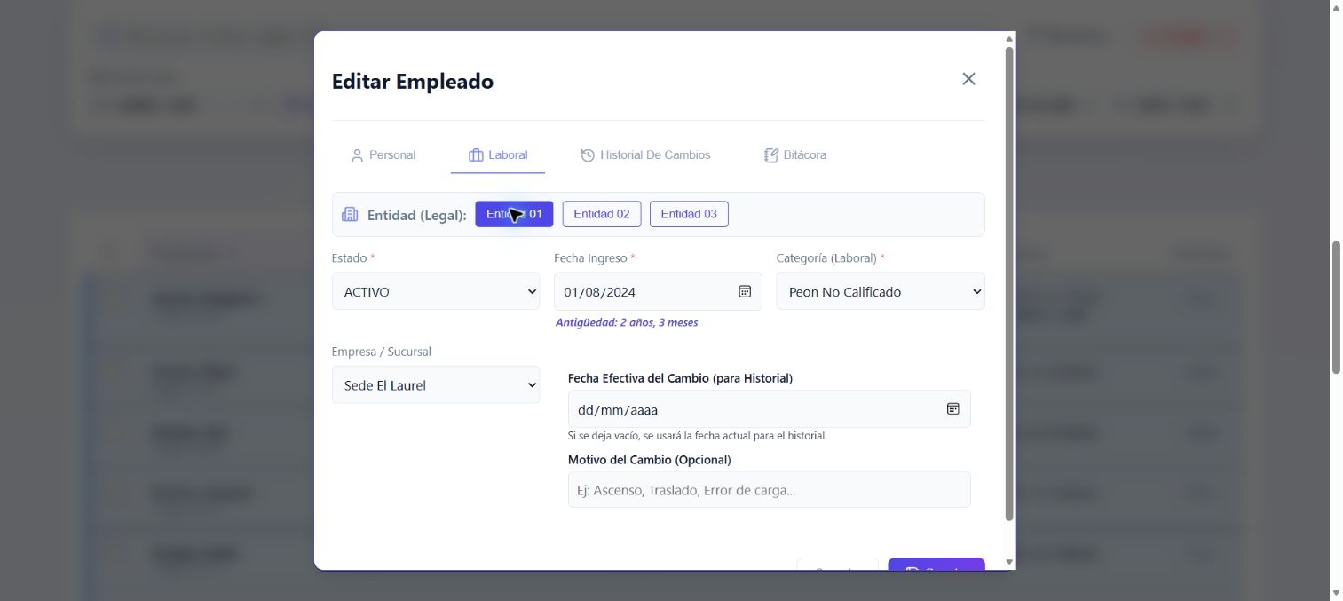 Ficha laboral con información ficticia de una persona.